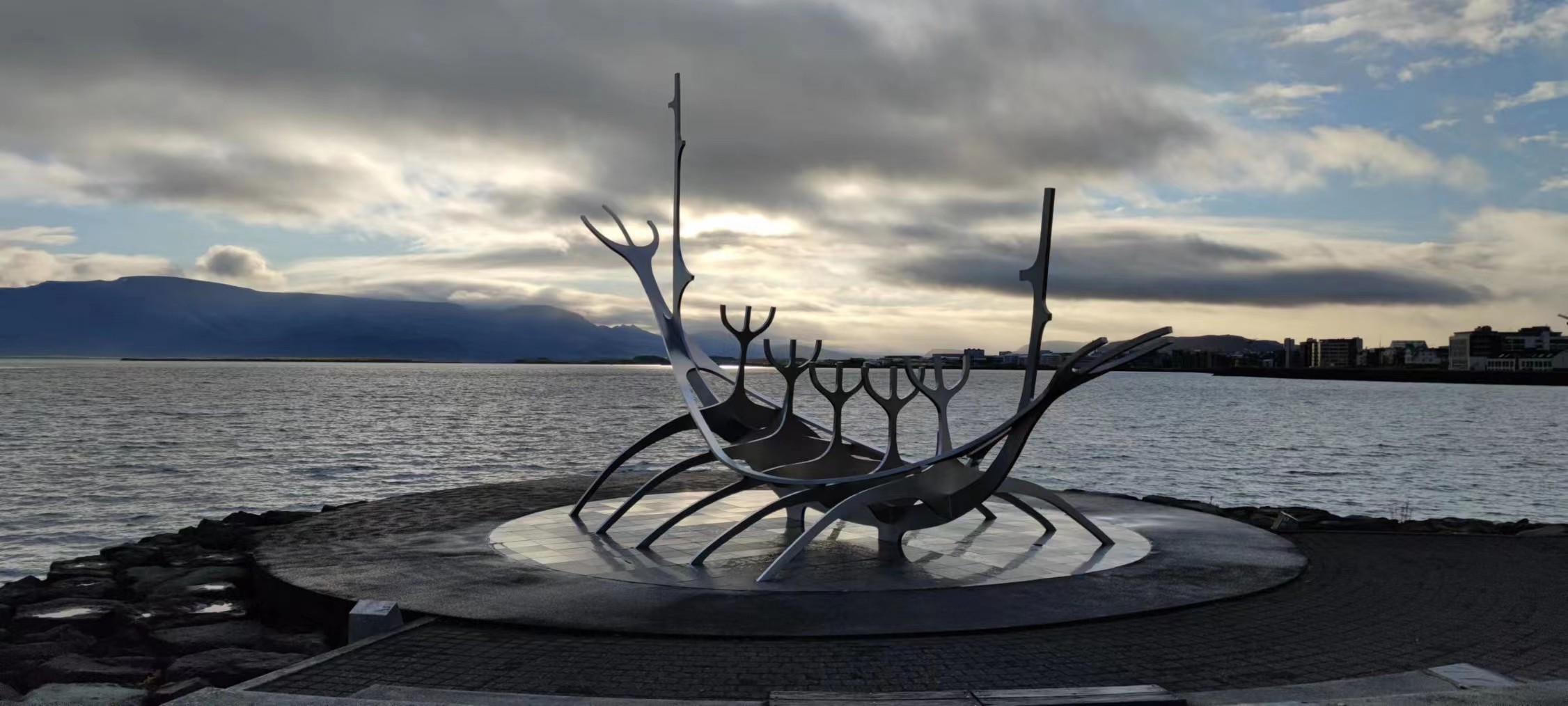 The Sun Voyager 太阳航海者 （夜间）