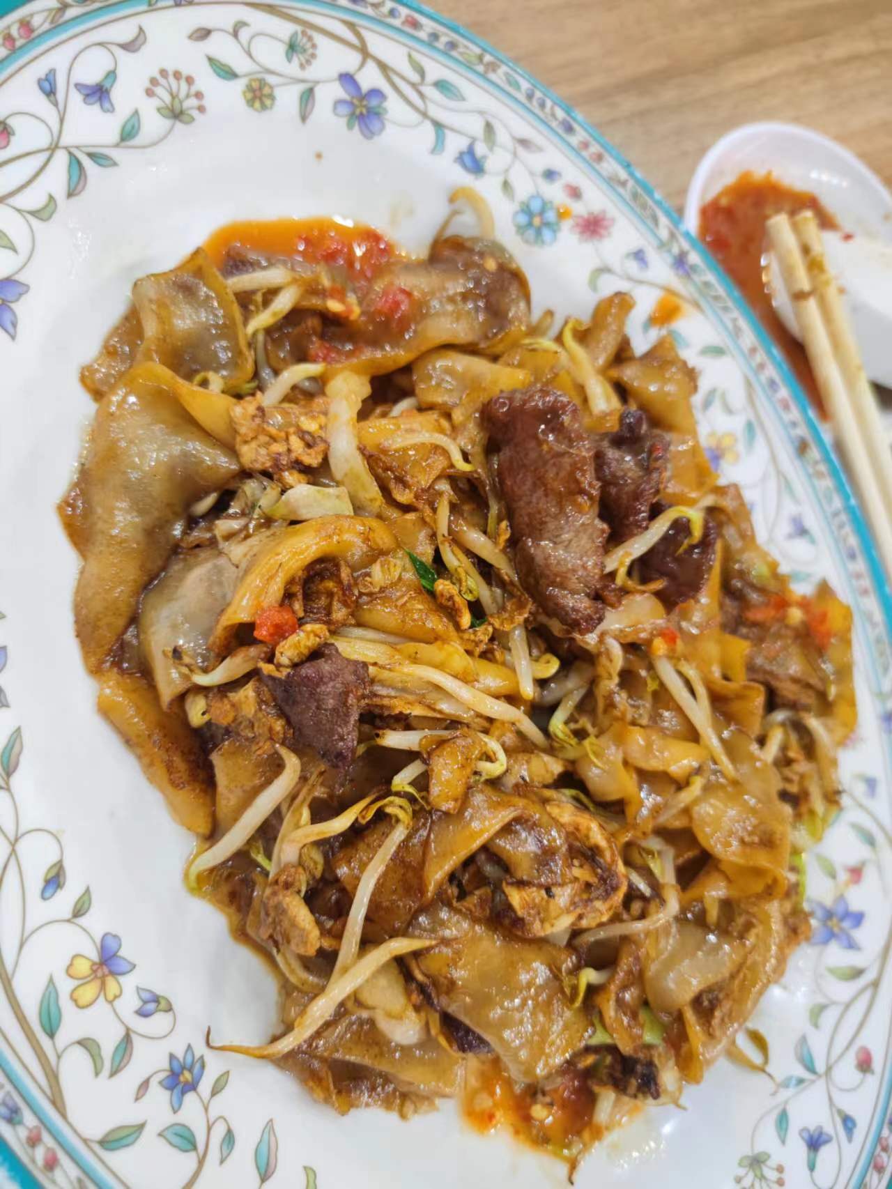 Deer fried noodles